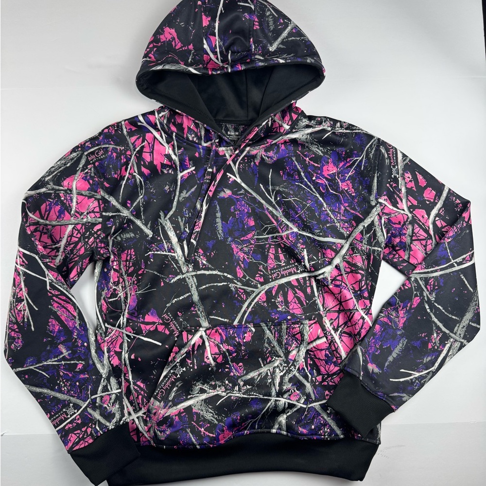 Moonshine Muddy Girl Camo hoodie with pockets size medium